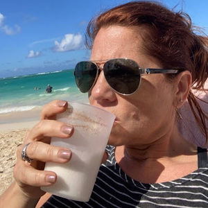 Meet your Posher, Melina